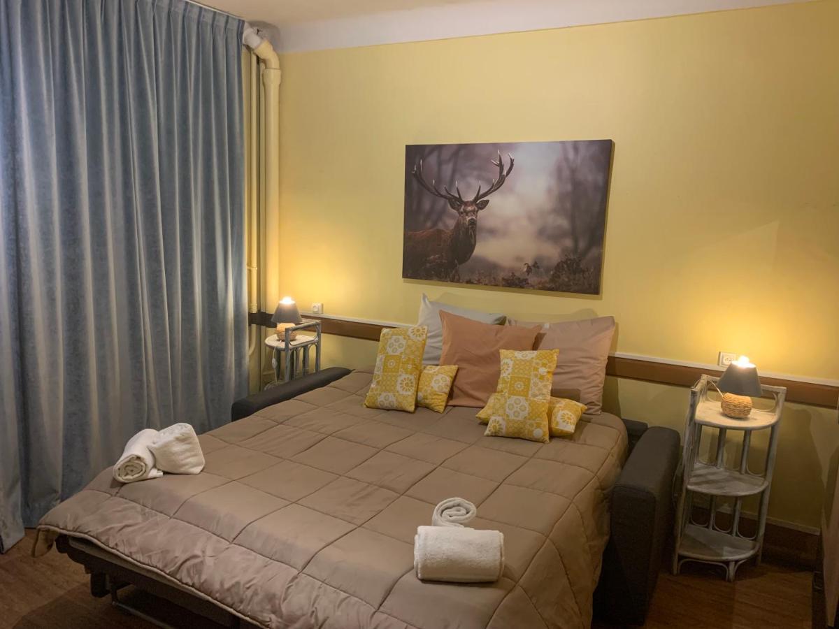 Hotel Du Cheval Blanc บาร์เซอลอนเน็ต ภายนอก รูปภาพ
