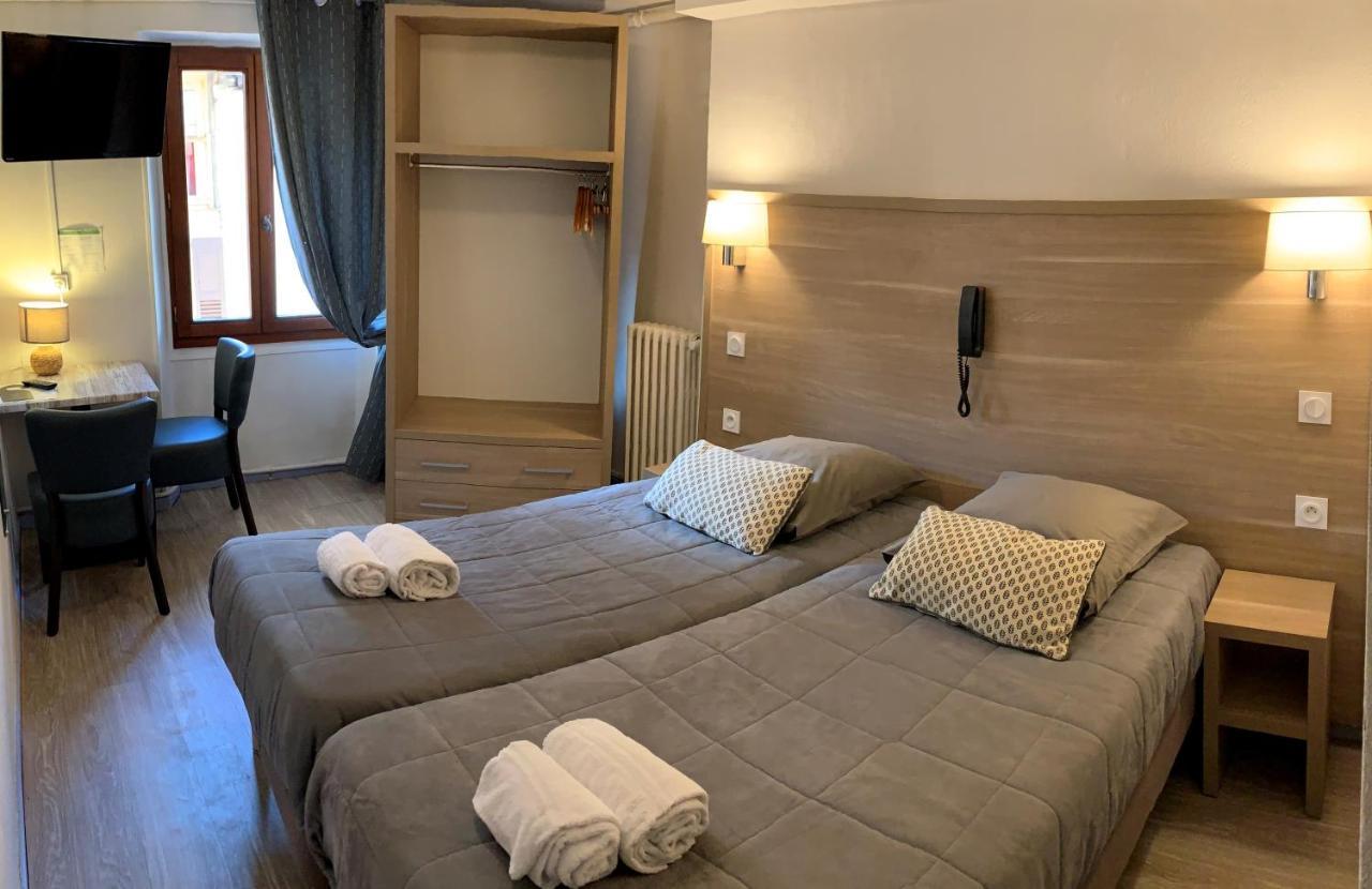 Hotel Du Cheval Blanc บาร์เซอลอนเน็ต ภายนอก รูปภาพ